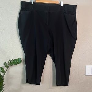 Lane Bryant 24 the Curvy Allie Black Capris
